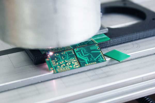 購(gòu)買PCB激光切割機(jī)需要先了解什么？(圖2)